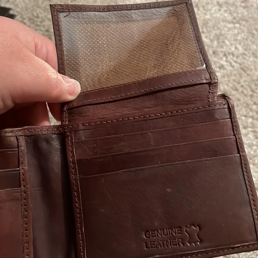 New brown leather wallet with cc slots